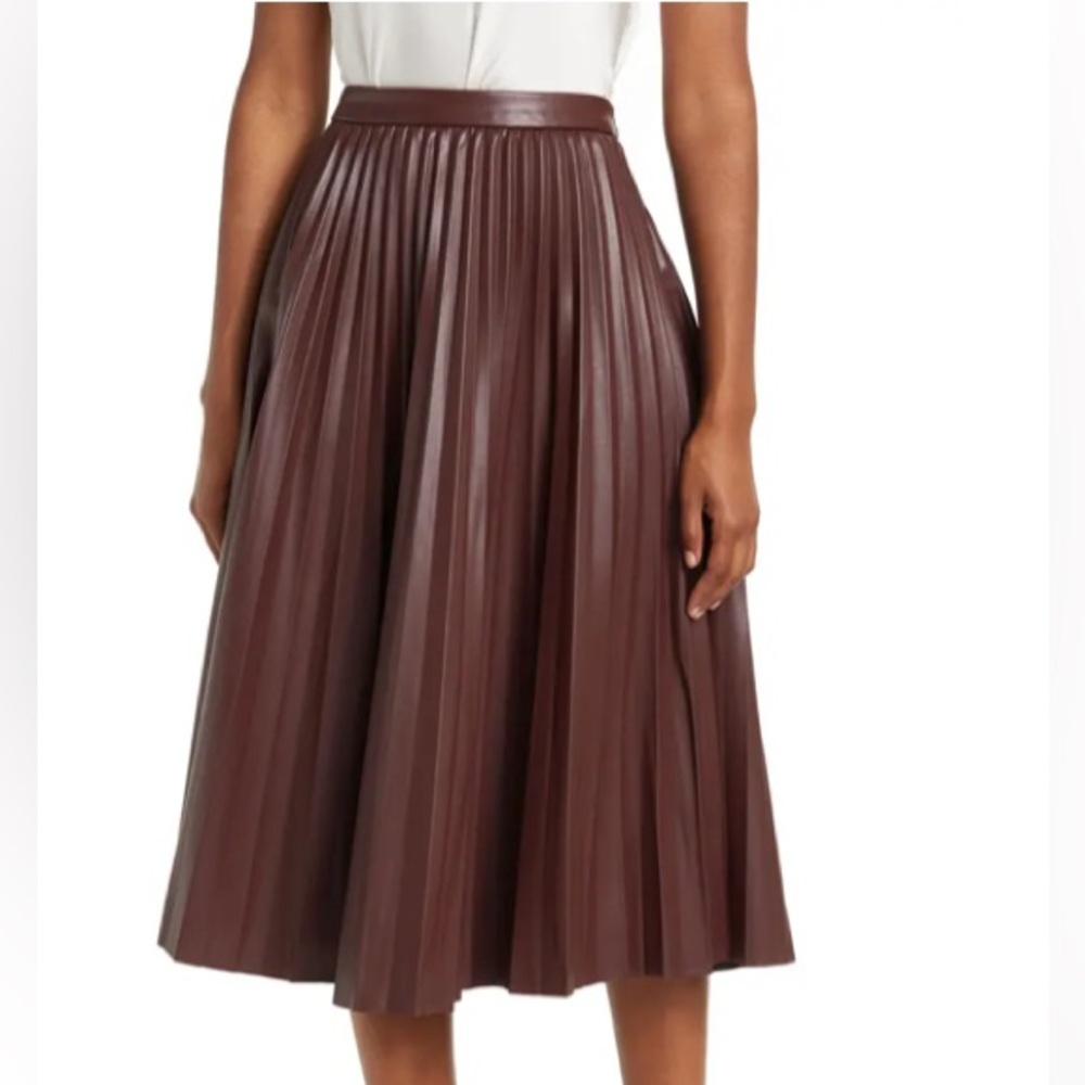 Lucy Paris Burgundy Pleated Skirt Size M